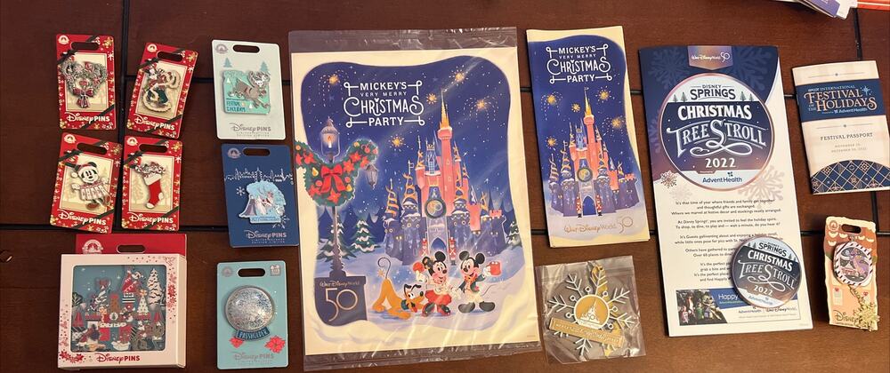 2022 Disney Parks Holiday Christmas Cheer Pins Party Map Poster Ornament Tree